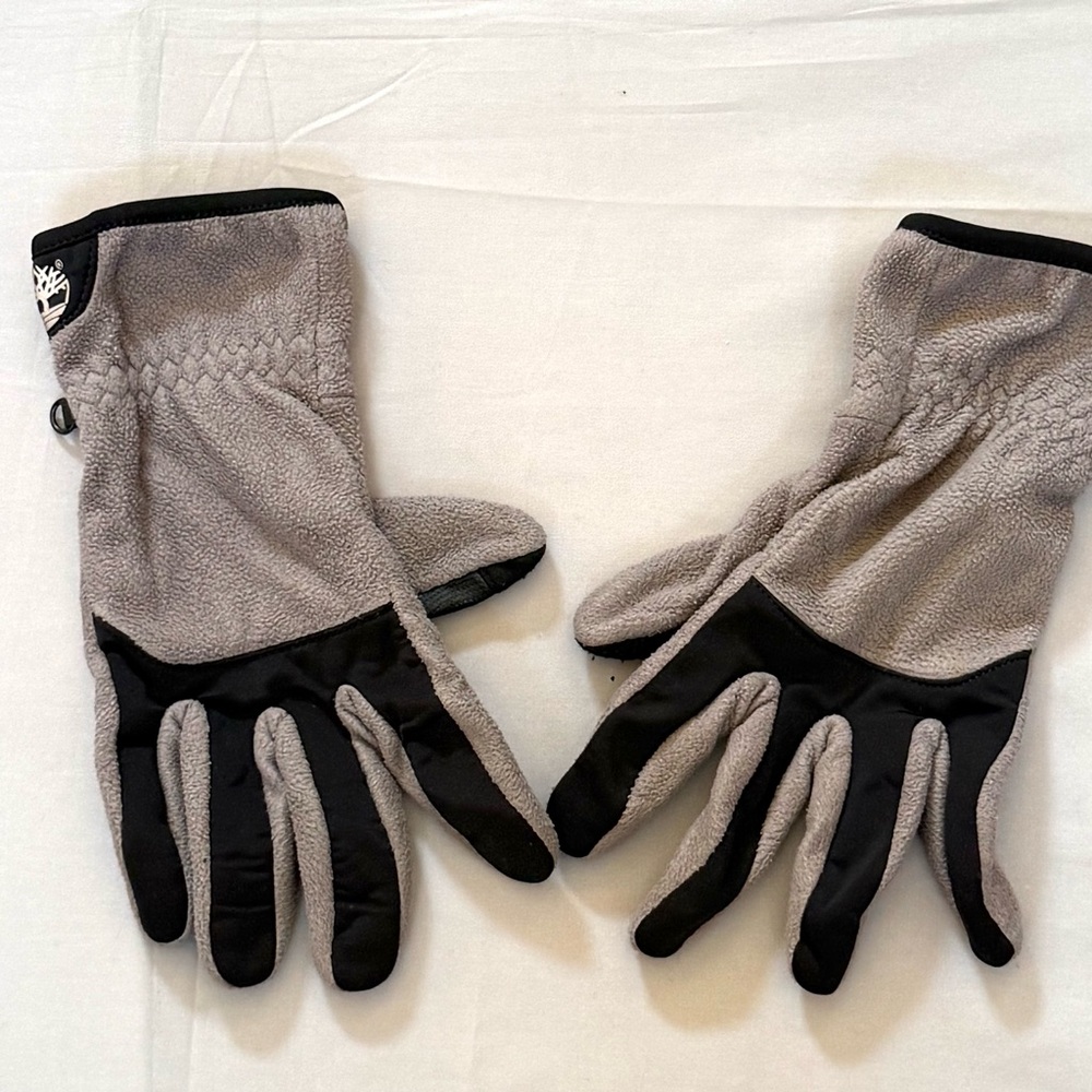 Men’s timberland, winter‎ gloves, beige, and black one size